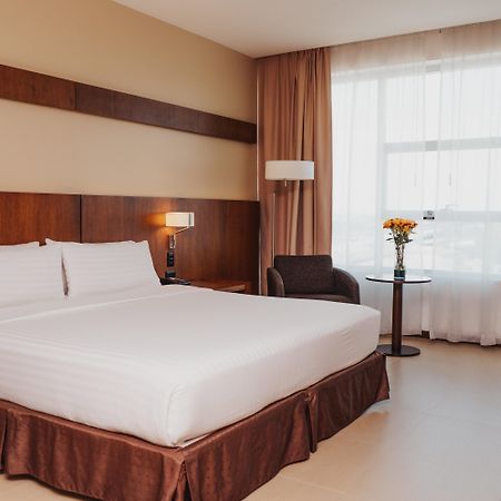 Holiday Inn Guayaquil Airport By Ihg Екстериор снимка A room at the hotel
