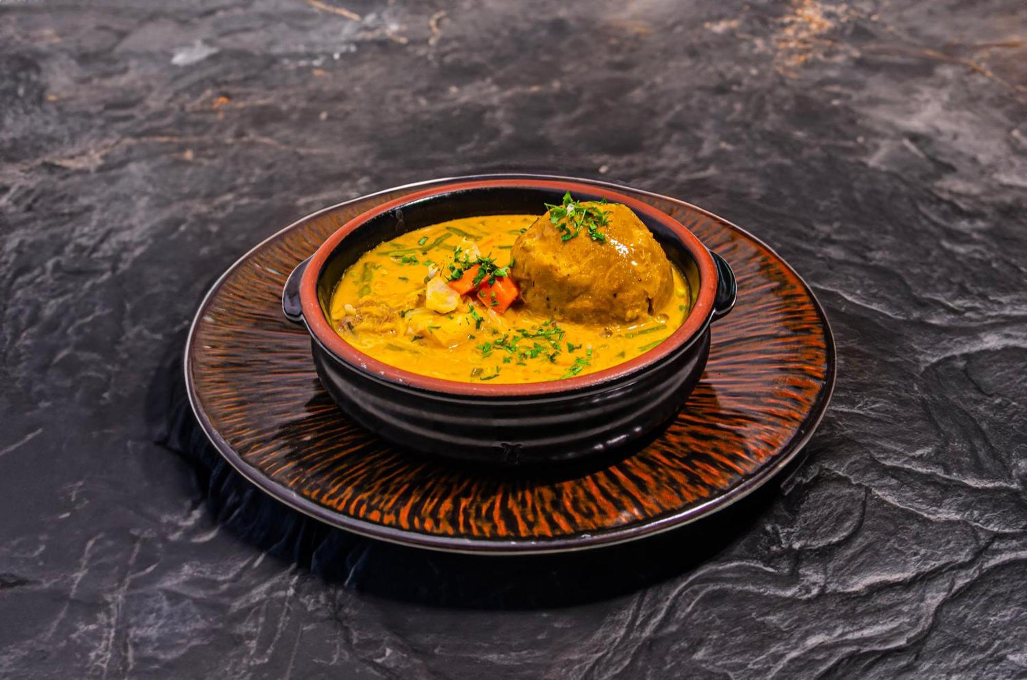 Holiday Inn Guayaquil Airport By Ihg Екстериор снимка A bowl of kofta curry